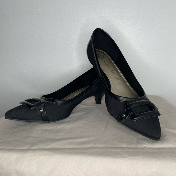 Anne Klein shoes - Picture 3 of 3